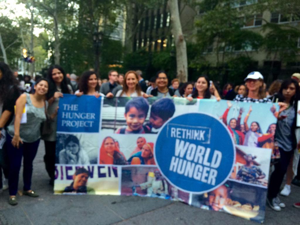 LorenaOrdaz's tweet photo. @HungerProject, @THPMexico and @caidmex ready for #LightTheWay @UN! #RethinkWorldHunger http://t.co/A3rJqKJV9x