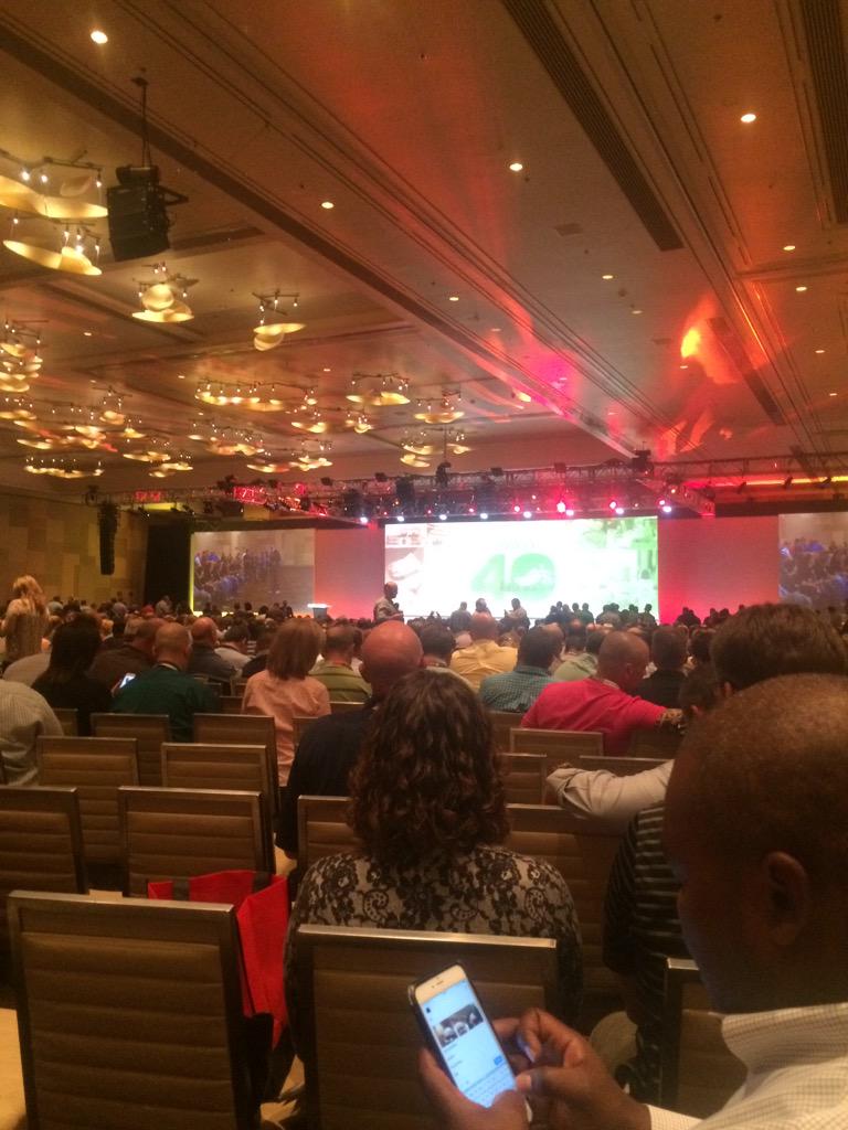 KramerAdam's tweet image. Bringing "love" back to our brand #chilis40