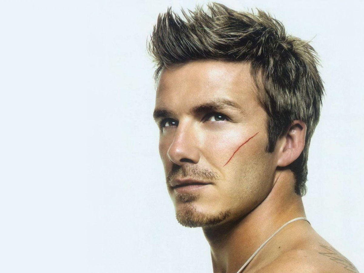 FreeTipsNBets's tweet image. #DavidBeckham scratch face diego costa