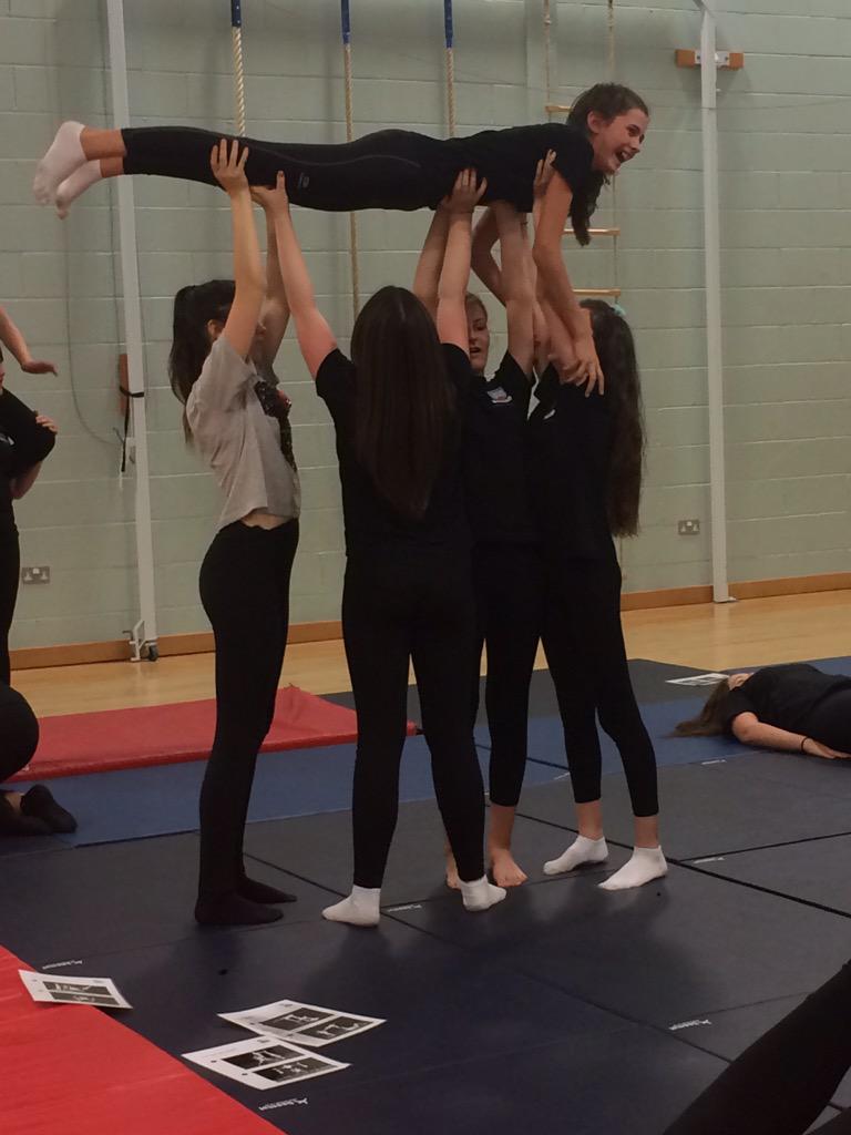 StNiniansPE's tweet image. S2 working on acrogymnastics #inmygym #create #balanceandcontrol #communication