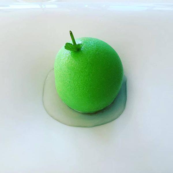 Dessert anyone? Tried my first Michelin Star restaurant in San Sebastián yesterday. Apple sorbet yum yum! 😋🌟