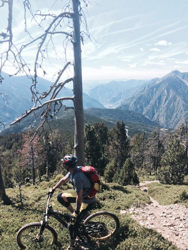 am_bikeskool's tweet photo. Been a busy month, Switchbacks, Andorra and a fair bit of the U.K. 😊🚲videos to follow http://t.co/DwxC0RRWdv
