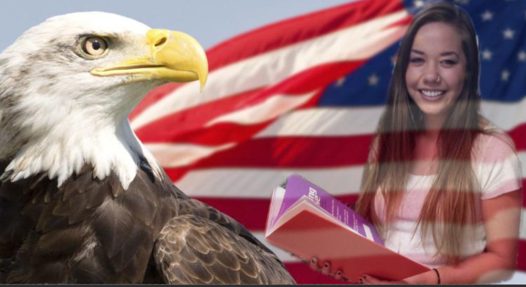 Tori4HoCo's tweet photo. Tori 2015 http://t.co/fOiNqb6k87