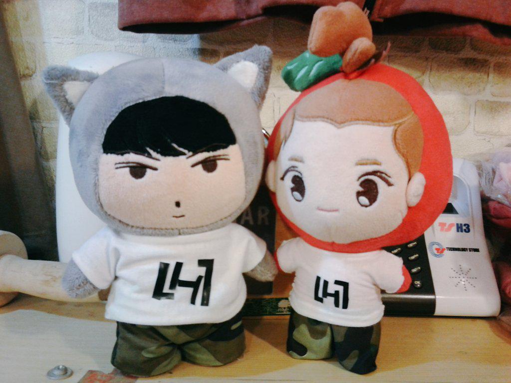 Tarnhannie's tweet photo. ลูกเทพพพ #hunfox #applelu #hunhandoll #ฮุนฟอกซ์ #แอปเปิ้ลลู่ #LuhanReloaded http://t.co/4a6SYsP0JN