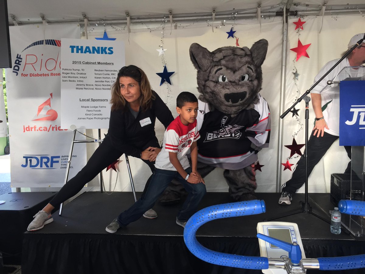 BoomersPlace's tweet photo. I had a blast with Christine and Andrew leading the first round of cyclists through their warm up stretches at #JDRF! http://t.co/rxQ9pmQDmF