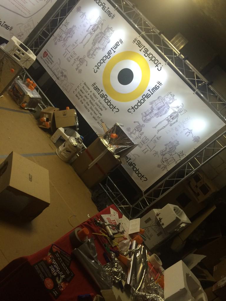 ST3AMCo's tweet photo. Great to see Wynn and @MDXDEM robot nutters at Queens Park Design Week #LDW15 http://t.co/Kllm2ONVtL