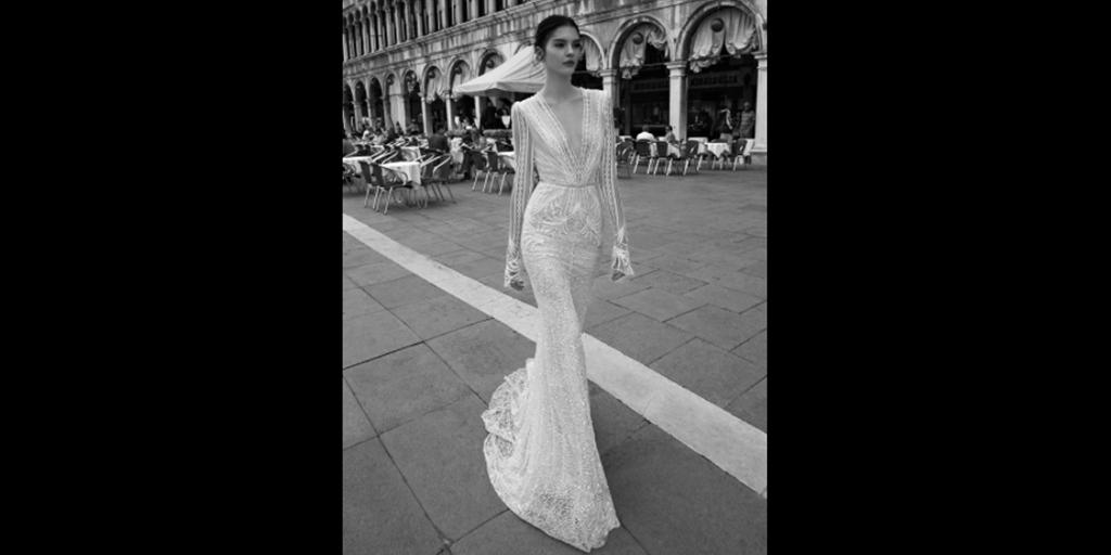 Could this be your perfection? #inbaldror #hautecouture 
on.fb.me/1MrGTtc