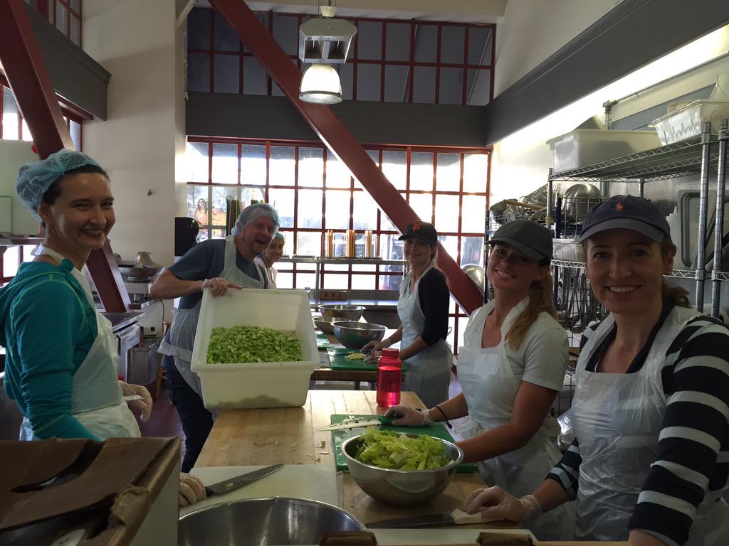 lcoberly's tweet photo. @VMware Global Marketing Service Day. Team volunteering at Project Open Hand SF #VMware #Epic2 http://t.co/1oSOhLXvPL