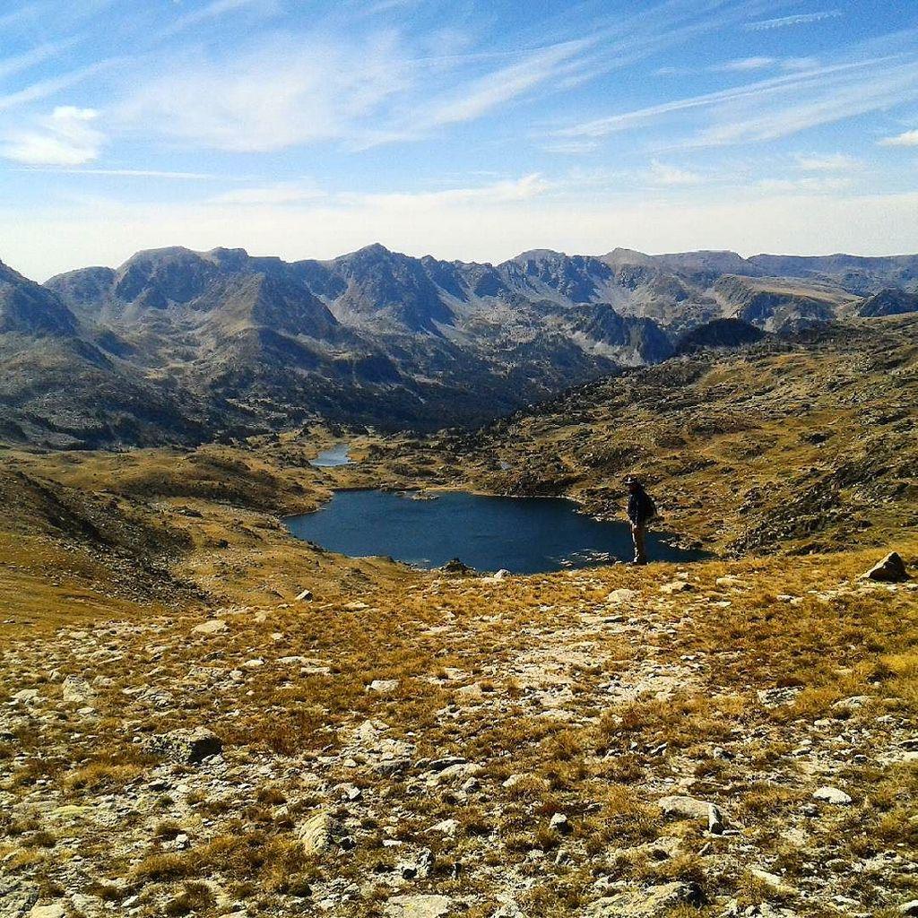 Andorra. Vall del Madriu. Estany de l' Illa.#andorralovers #andorra #madriu #himalaiaAndorra #himalaiaexperience #m…