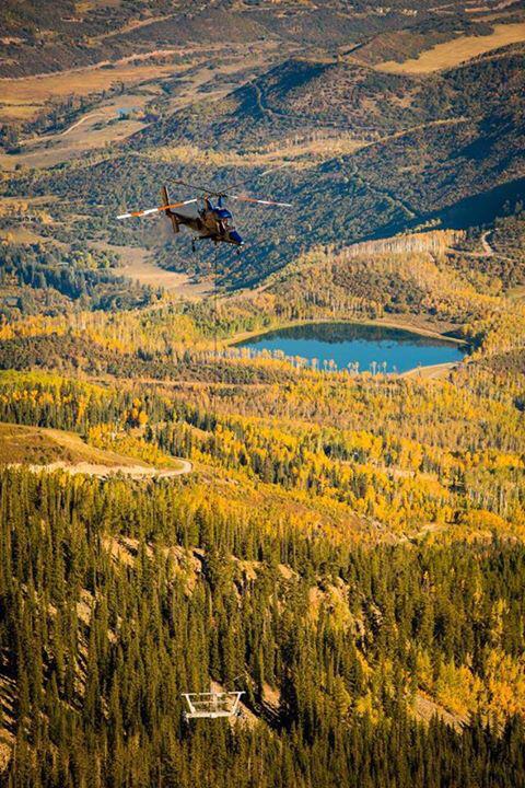 AspenSnowmass's tweet photo. Dropping in! 15 new lift towers in 6 hours @Snowmass this morning. Look at that VIEW. http://t.co/A3E9lNLcV0