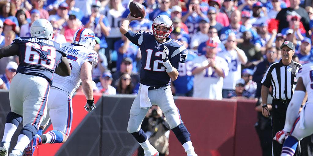 Patriots's tweet photo. The fans have spoken! Tom Brady has been voted @FedEx Air @NFL Player of Week 2! #PatriotsNation http://t.co/liC3Z3xABR