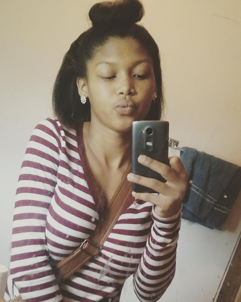 x_ImThatBitch's tweet photo. - diamond in the rough 💎💕 http://t.co/GOsFJLBA5a