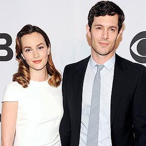 MerkelsBeauty's tweet photo. Adam Brody and Leighton Meester Welcome First Child via http://t.co/YcnmPbwzmH http://t.co/FNQmkFB3Dc http://t.co/07pVE5kTLN