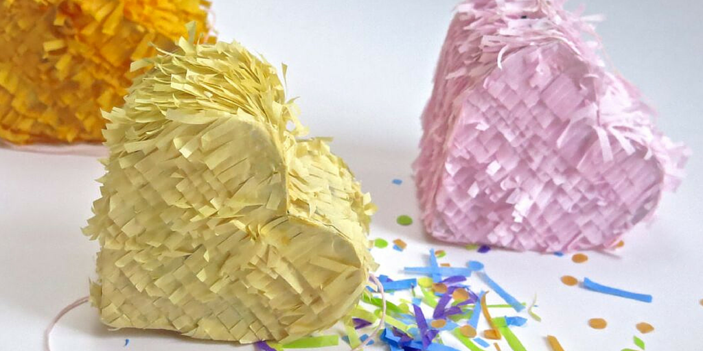 biendebienok's tweet photo. #mini #piñatas #corazones
http://t.co/uhkKhc5WA1…/…/pinatacorazon/ http://t.co/85uz0i0jyQ