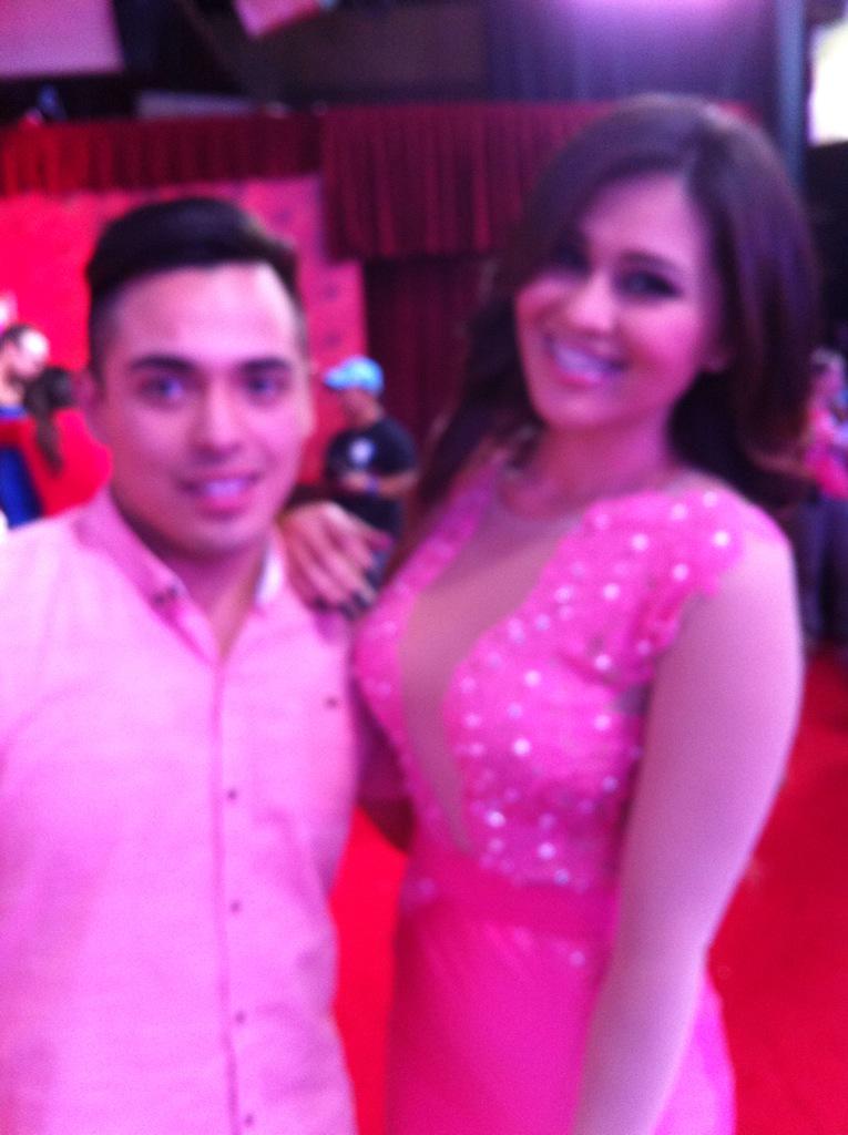 gerd_luis's tweet photo. Thank's   
@GOMITA_OFICIAL  por la foto espero mi rtwet ☺️ http://t.co/LrTshs4ruJ