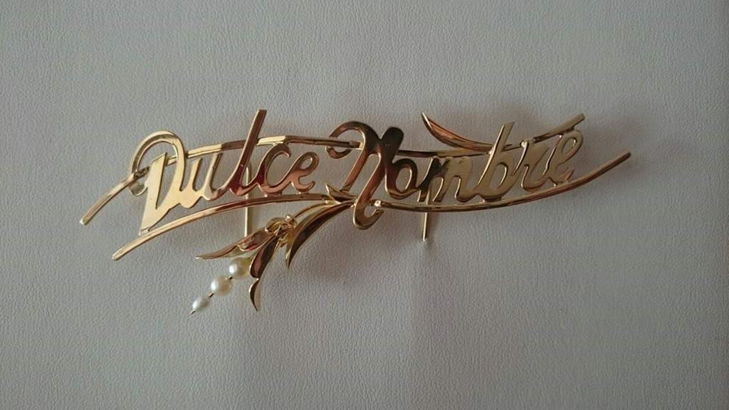 Estereotipo pluma bicapa Artesano Cofrade on Twitter: "Broche para la Virgen del Dulce Nombre regalo de un grupo de hermanos. @HdadDulceNombre #CofradiasMLG #SemanaSantaMLG http://t.co/XQKIXm0AFa" / Twitter Estereotipo pluma bicapa Artesano Cofrade on Twitter: "Broche para la Virgen del Dulce Nombre regalo de un grupo de hermanos. @HdadDulceNombre #CofradiasMLG #SemanaSantaMLG http://t.co/XQKIXm0AFa" / Twitter