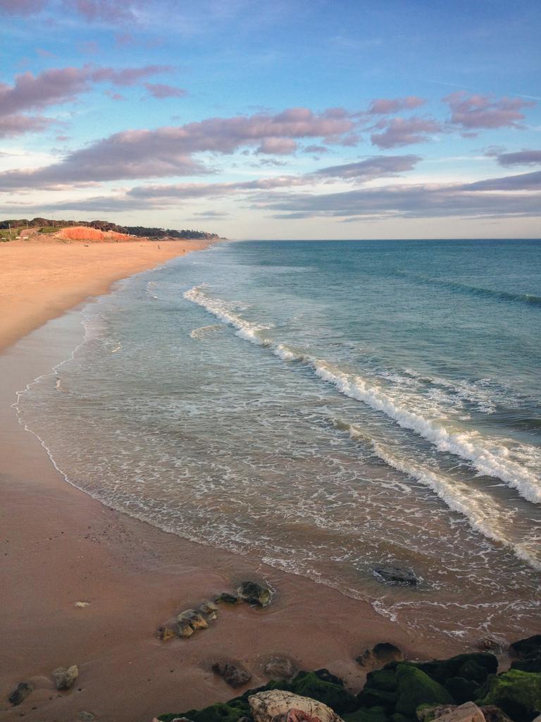 queenrochi's tweet photo. @rochi_ig mira qué lindo se ve el mar como el cielo ⛅️🌊 http://t.co/LIx5XFDc45