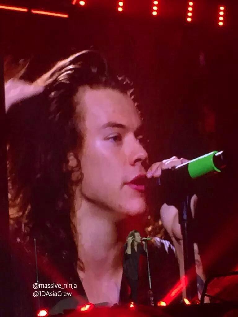 FallTo1D's tweet image. Liam and Harry a few minutes ago ~ L.

OTRALondon
#EMABiggestFans1D