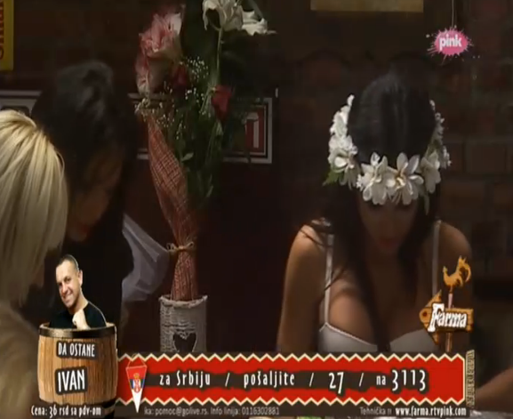 StanijaFanovi's tweet photo. @Stanija #Farma6 UZIVO!
#DevojackoVece http://t.co/a52u7NVnjX