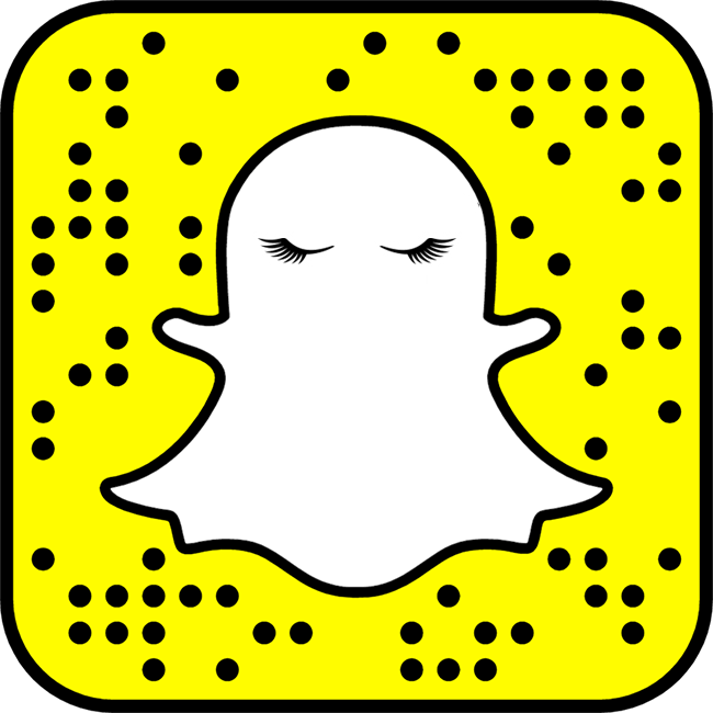 COVERGIRL's tweet photo. #Snapchat? Still glowin'! Follow COVERGIRLxo to see how I #GlowtheDistance. http://t.co/lRVSZdw3VI