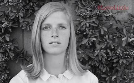 Happy Birthday to the late Linda McCartney, who would be 73 today. 