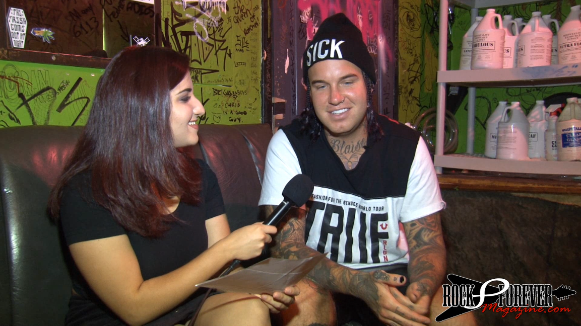 RockForeverMag's tweet photo. New interview with @FRONZ1LLA up now! Check it out: https://t.co/MMbzK2B16Q http://t.co/v02oJhdZNY