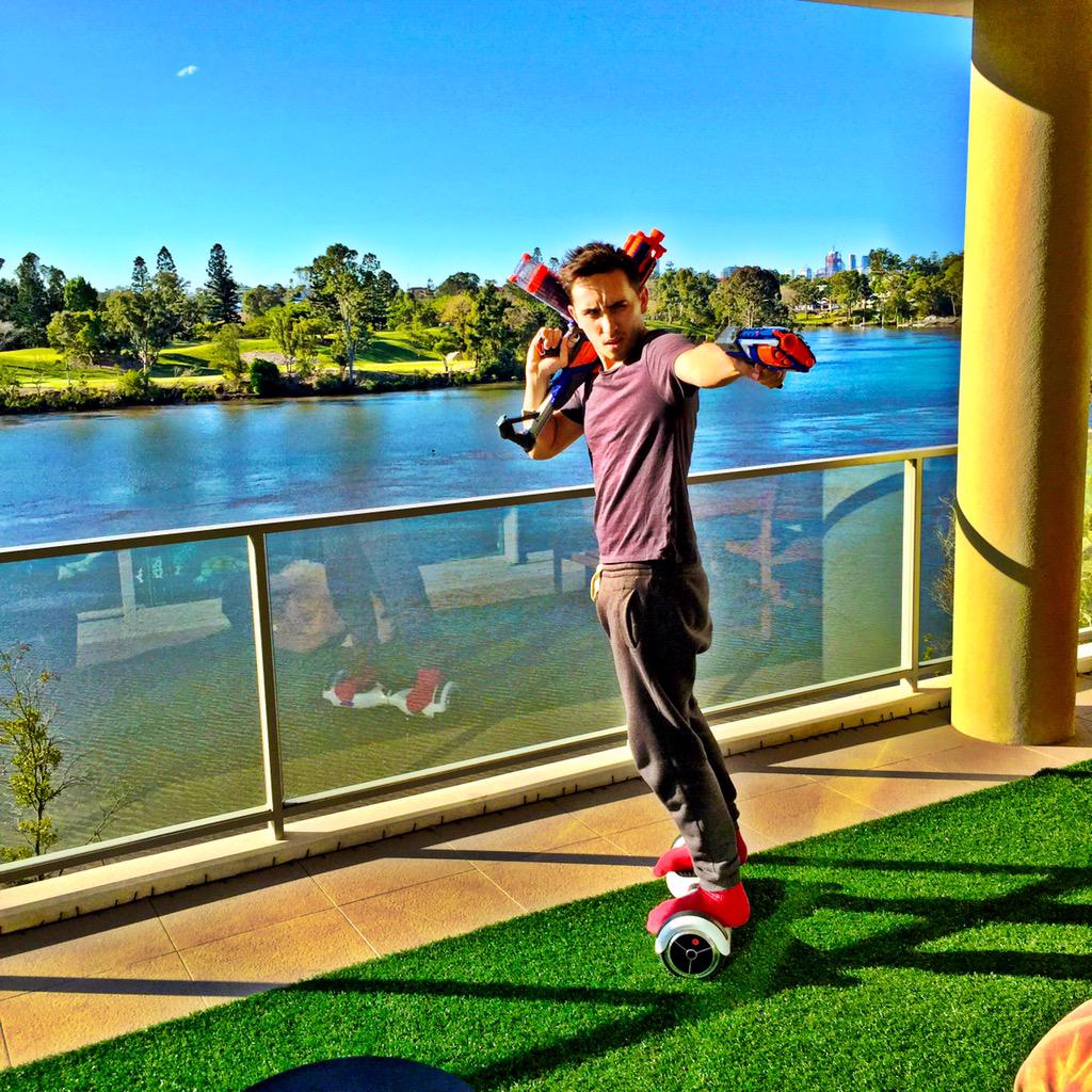 Lewis Mocker tweet media