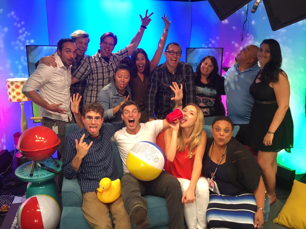 jeffschroeder23's tweet photo. That's a WRAP @CBSBigBrother #BB17! Best crew in the biz @CBSi. #BBLiveChat http://t.co/LW85sUDffF