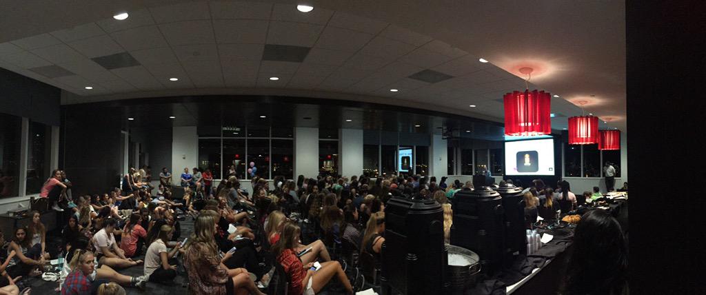 National Hazing Prevention week! #TheseHandsDontHaze <a href="/DeltaZetaNatl/">Delta Zeta Sorority</a>