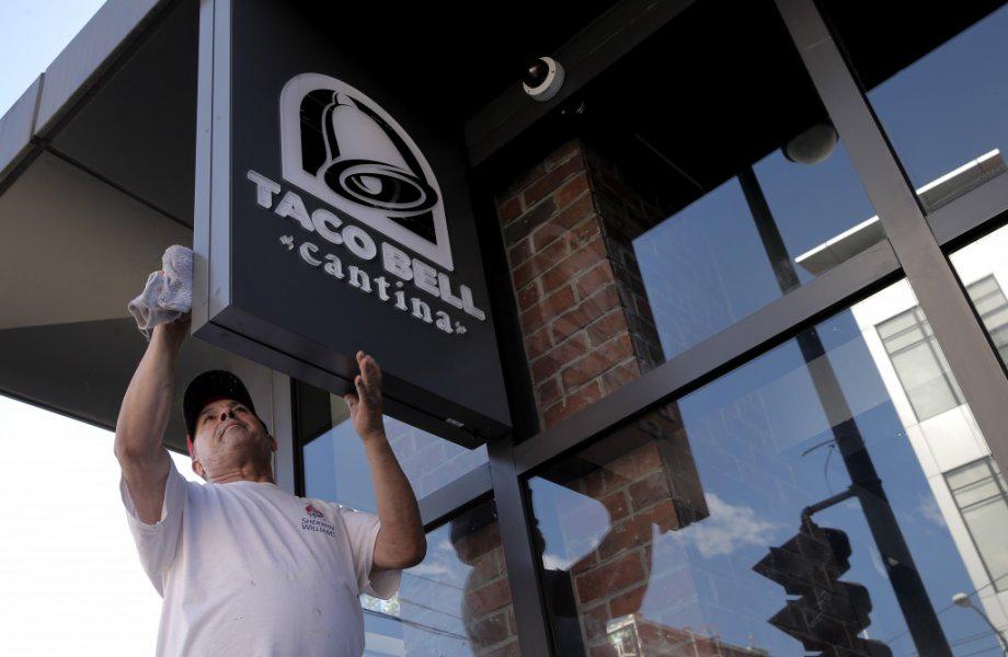 SFGate's tweet photo. Taco Bell tries to be hip, woo millennials with new Cantina concept http://t.co/2GPPW8Mo3O http://t.co/EQ7QOEPcpc