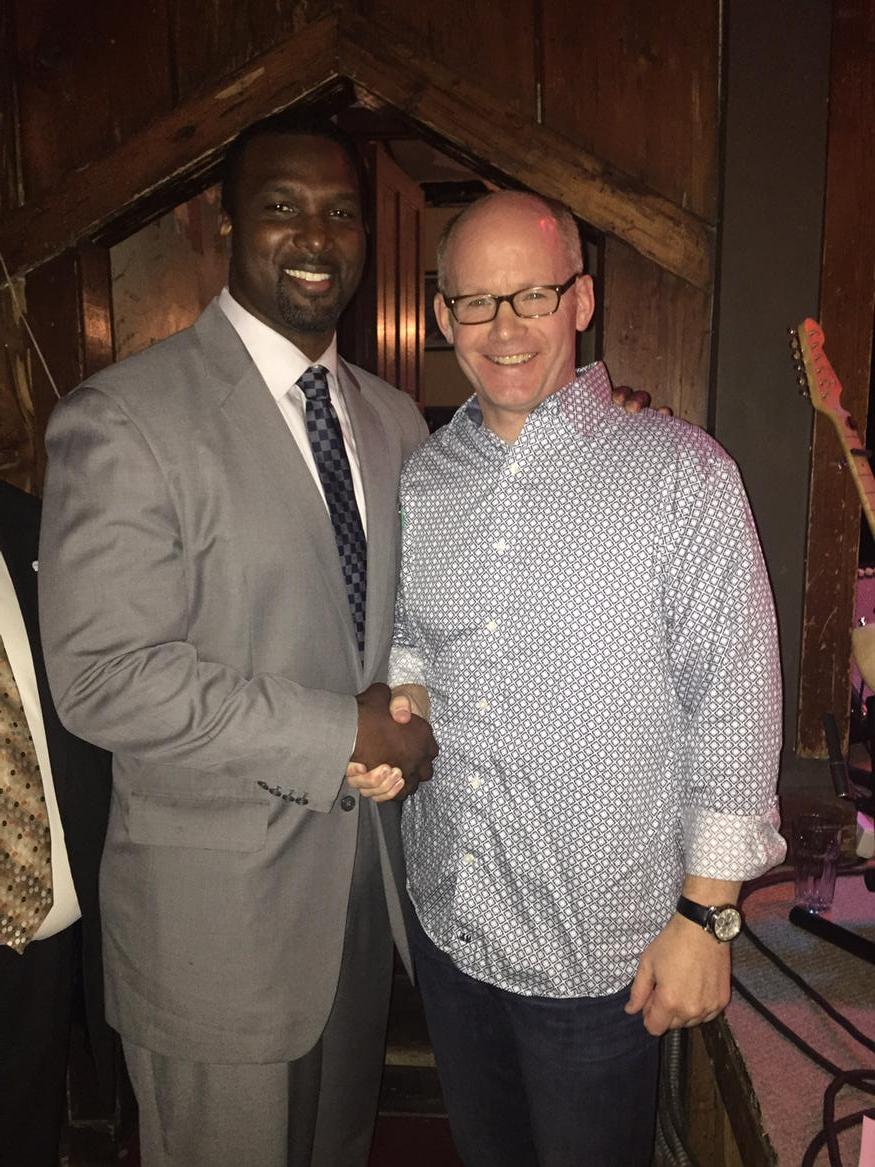 NapoleonHarris8's tweet photo. Hanging with my friend @DonHarmonIL at the Oak Park Democrat event http://t.co/xERWvXvZyS