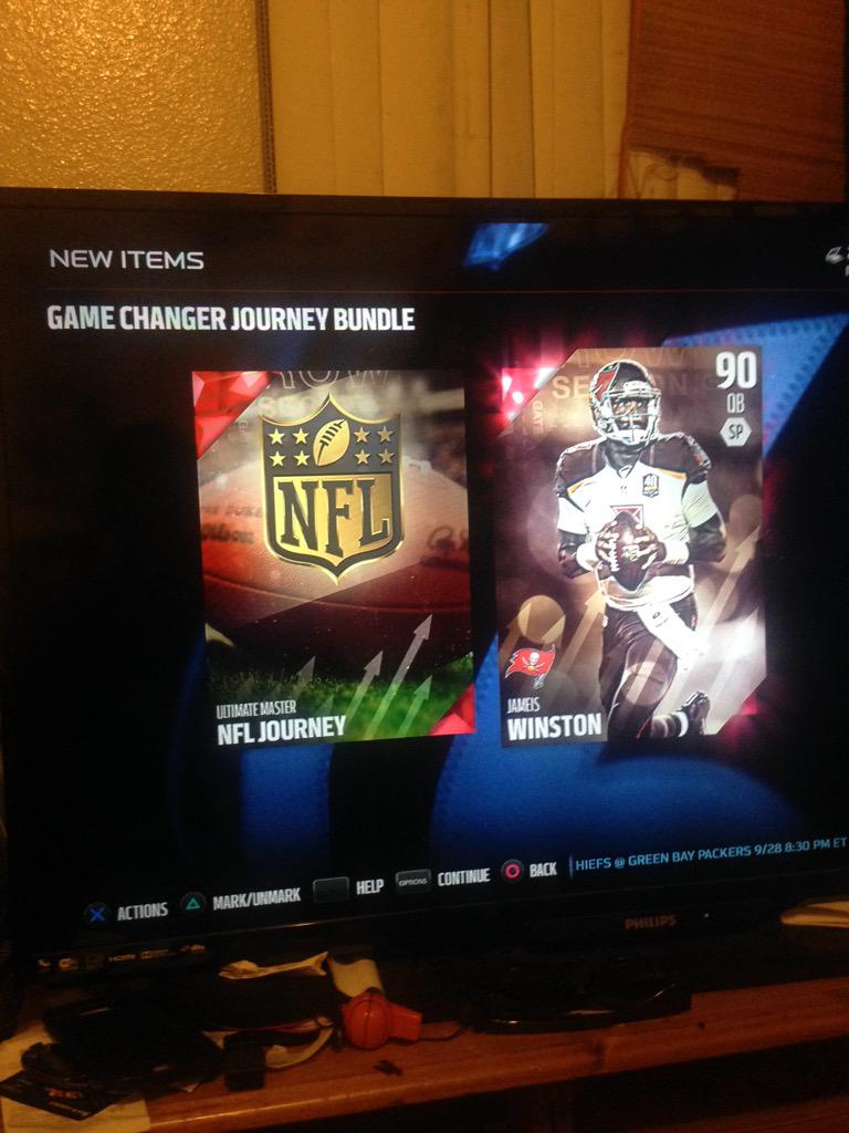 90sSextape's tweet image. Jameis Winston giveaway! Rt and follow myself and @MaddenUniversal