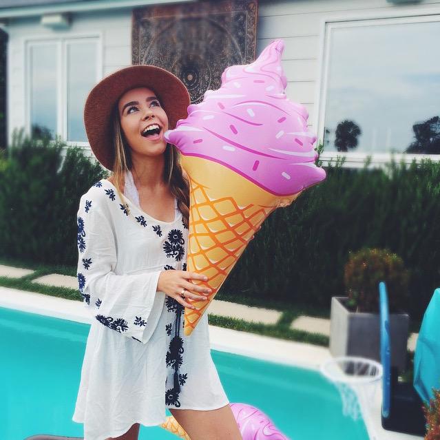 This is what happy looks like! Happy birthday again Hope you come back to NYC & \"frolicking\" again 