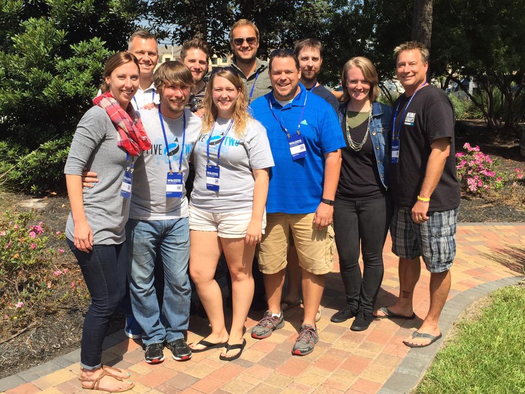 hhkemp's tweet image. This is an incredible group of humans. So #blessed to work shoulder to shoulder with family. #five2 #wiki15 #EMM