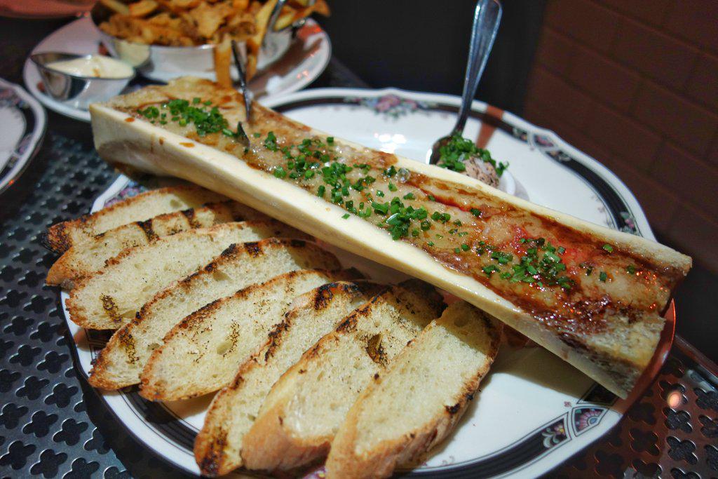 followmefoodie's tweet photo. Bone marrow, chicken liver parfait and toast at @EastThirtySix #FMFinTO #Toronto http://t.co/PRxg56JygV