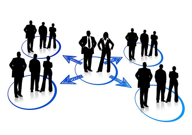 Titanio2014's tweet photo. Ya no basta sólo con tener una web , se debe crear una comunidad con tus clientes 

http://t.co/aiBg5csCn0 http://t.co/dIv69OMTQD