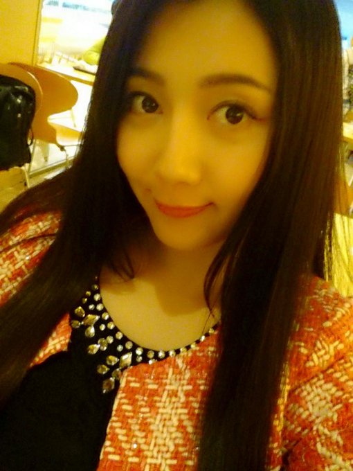 次の面接までに時間あるからマネさんと喫茶店でのんびり٩(๑❛.̮❛๑)۶💕 http://t.co/1NXDyn37Xi