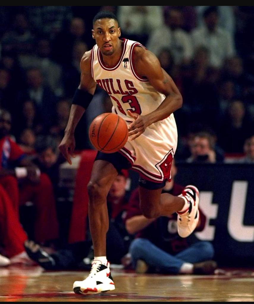 Il 25 Settembre 1965 nasce Scottie Pippen cestista statunitense Happy Birthday 