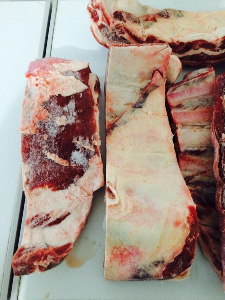 "Ayo belanja daging disini..." Foursquare Tip @ Abinaya &amp; Red's meat supplier and distributor 4sq.com/1KTzxN2