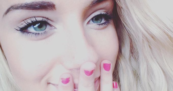 💁🏼💋 http://t.co/Q0DIsc9a2S