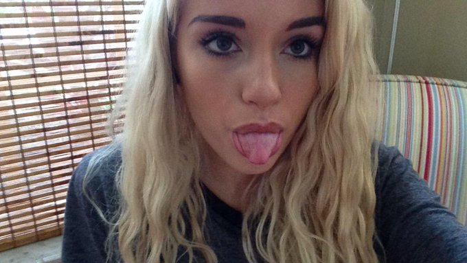 💁🏼💋 http://t.co/Q0DIsc9a2S