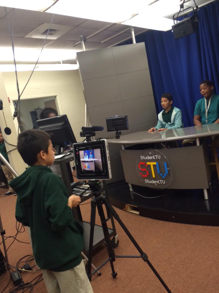 Ms_Stover's tweet photo. Using @MoJoKit for the AM Announcements @CCMSpgcps http://t.co/cj0e8OFsrj