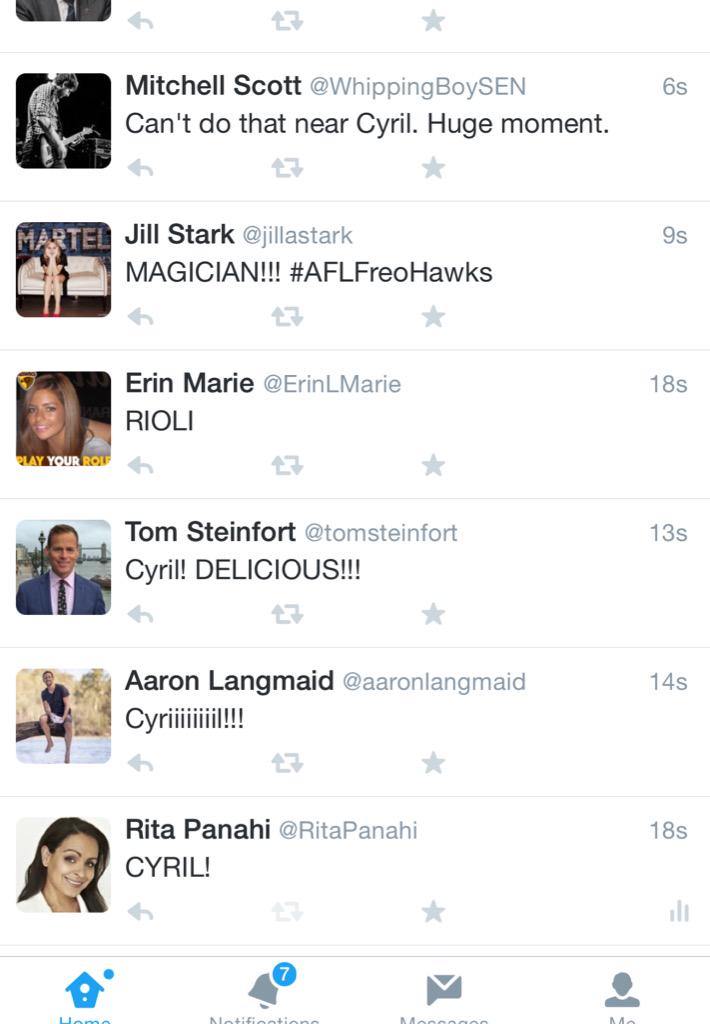 Twitter feed = delicious. #AFLDockersHawks