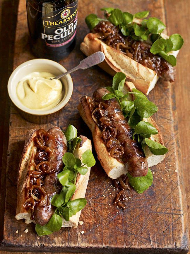 deliciousmag's tweet photo. These hot dogs make a great  #RugbyWorldCup snack. http://t.co/RAsY00Jac4 http://t.co/qtO7bUlqNF