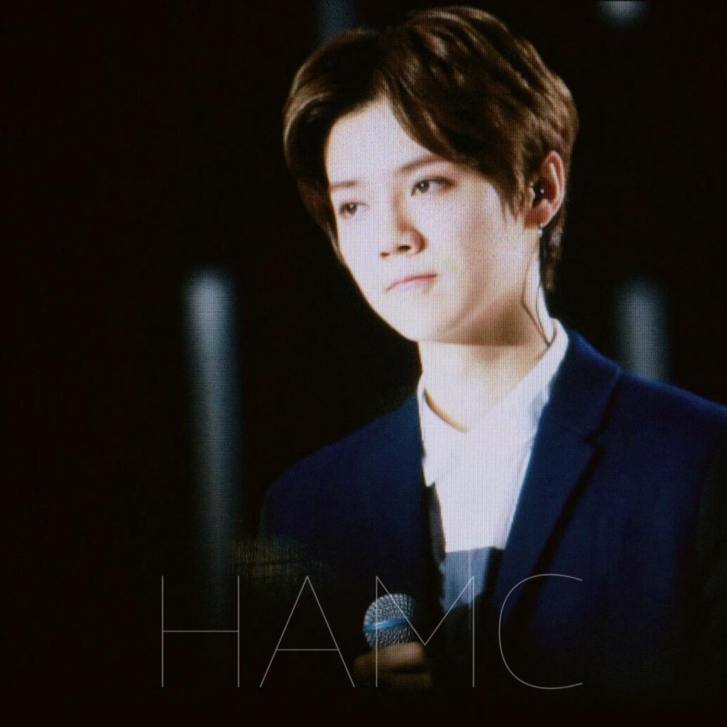 hamc_zzang's tweet photo. 150925 鹿晗Reloaded首唱会 #루한  #LUHAN #LuhanFirstMiniCon 아련아련.. 눈이 호수일세,, http://t.co/ZXNne51cjq
