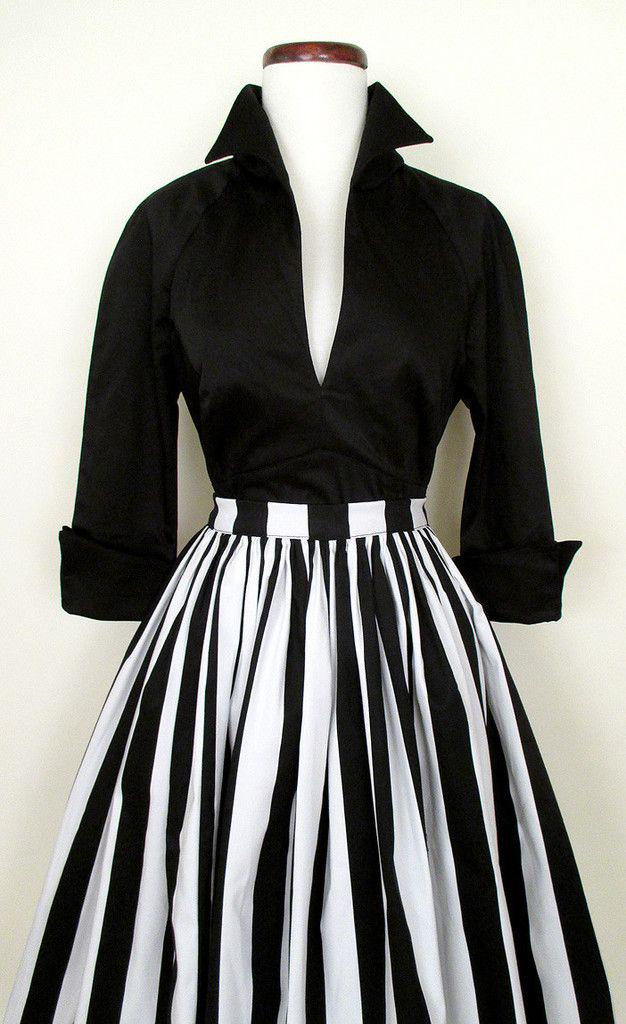 NottinghamFair's tweet photo. We're in love with this 50's Lauren Bacall inspired Blouse! We really need these stand up collars in our wardrobes! http://t.co/MMYMuwHYLz