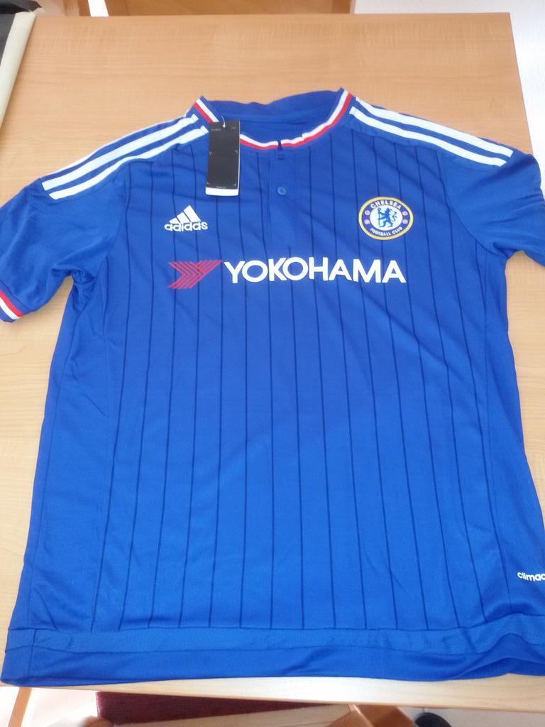 cristianmodas's tweet photo. ULTIMA UNIDAD 
EQUIPACION CHELSEA TEMPORADA 15 / 16 
HAZARD 10 
DISPONIBLE 25 €UROS http://t.co/YPkjzGSjYl