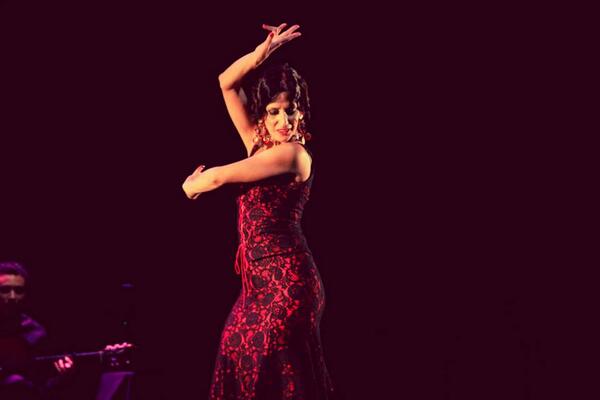 TerritorioH's tweet photo. Esta noche Cristina Ceballos &amp; @mjosejeronimo en la Peña Flamenca de #Huelva http://t.co/n6IxwoP31g @IAFlamenco http://t.co/OaYbhN0axO