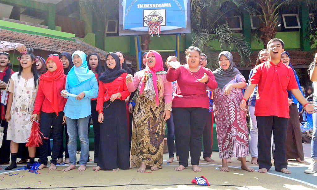 Terimakasih <a href="/SMKN3MALANG/">SMK NEGERI 3 MALANG</a>  yg hanya berproses dgn singkat, tft <a href="/TEmbunSmkn3/">Teater Embun SMKN 3</a> 😆