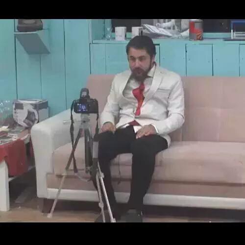 Myrelena70's tweet photo. #utopyafinal  #TuncayKes  Ne kadarda sampiyon olamamis bi zat😄😄 #SemihOEztuerk http://t.co/y8DmgAey6q